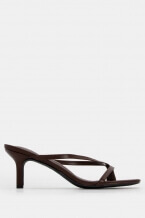 Кафяво Тъмно